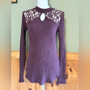 Free People Lace Keyhole Burgundy Acid Wash Ribbed Long Sleeve Top Size Large
